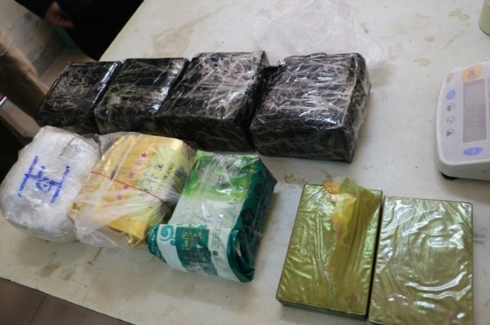 Police burst drug-trafficking ring from Laos